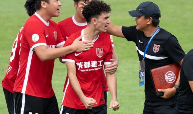 开云体育网页版入口-平局大师人设崩塌！成都赛季首胜 徐正源：意义非凡