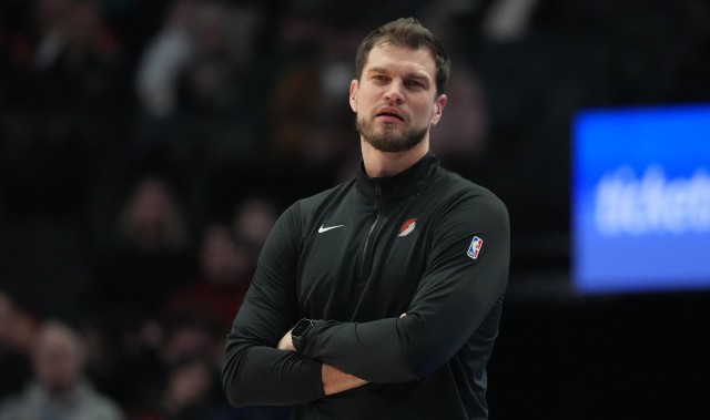 开云体育官方网-斯普利特谈三胜勇士：这一点都不轻松 队员们很享受这样的挑战