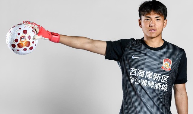 青岛西海岸也是豪门！国足门将李昊回应为何不去豪门，获赞情商高